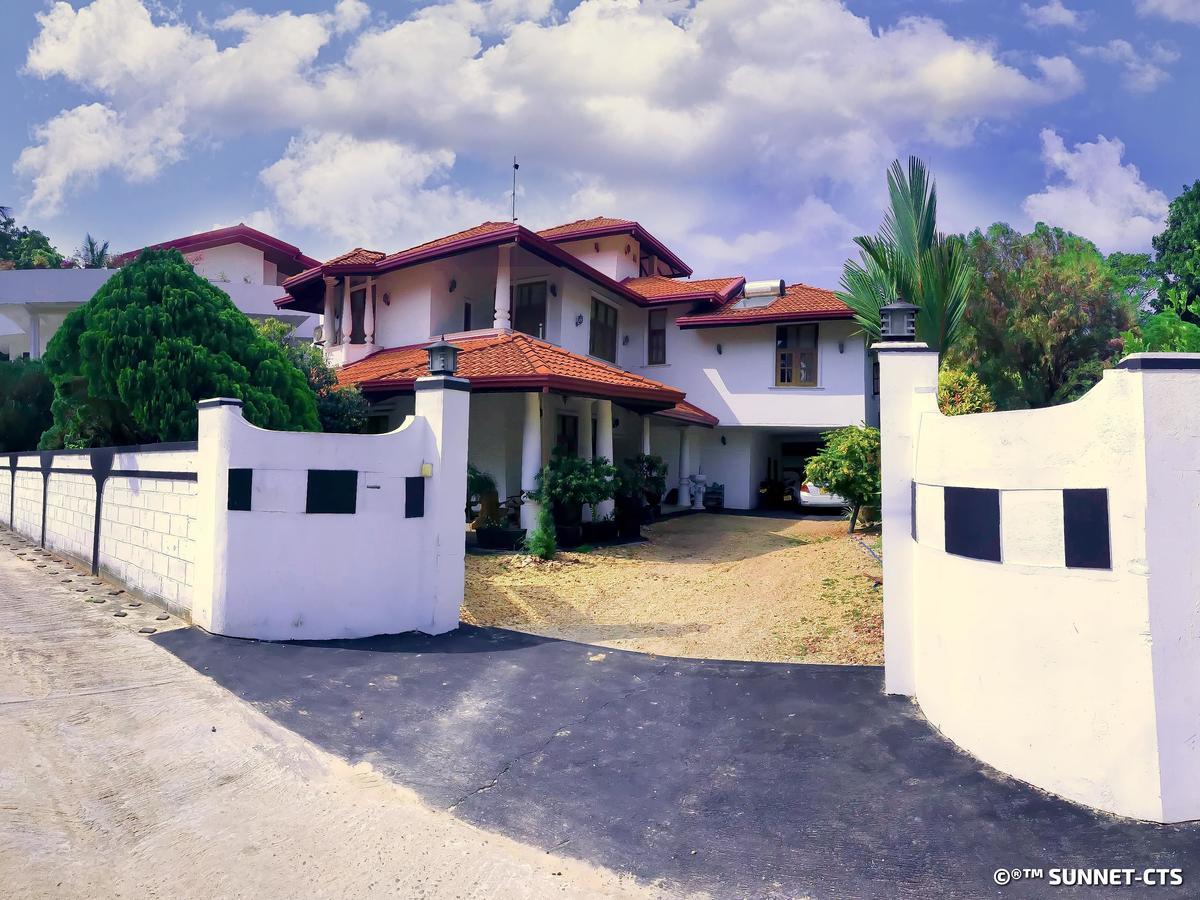 Ceylon Pearlwing Resort Negombo Exterior photo